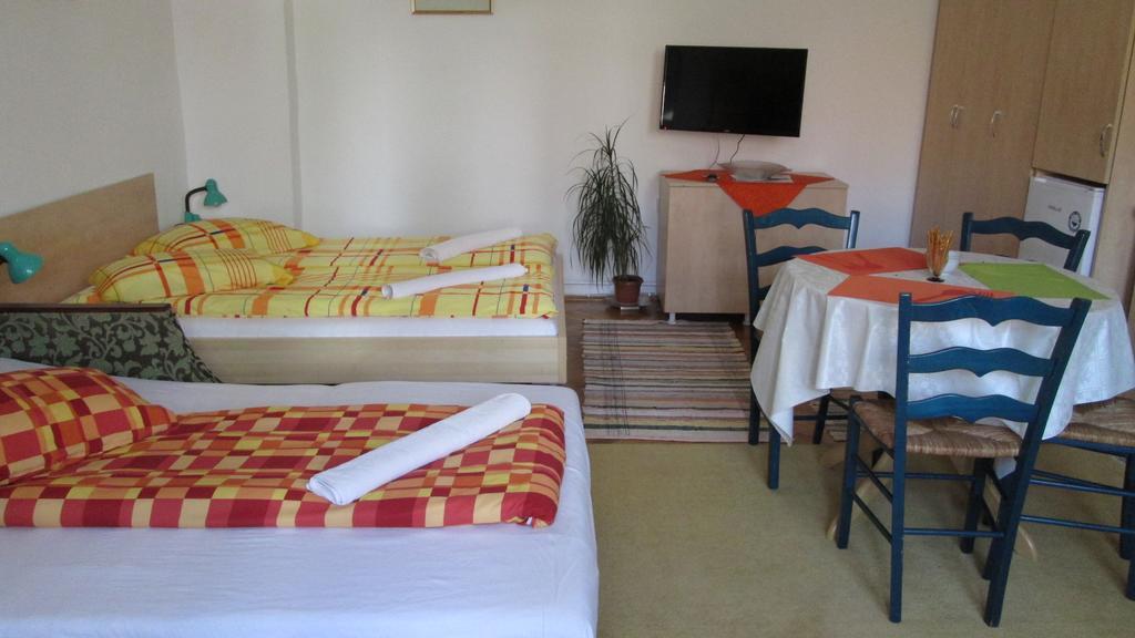 Garden City Apartment Kluż-Napoka Zewnętrze zdjęcie
